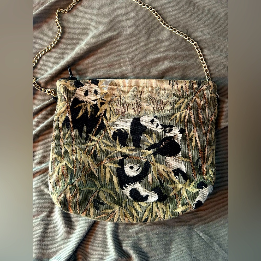 80s/90s vintage panda bear tapestry purse with gold chain